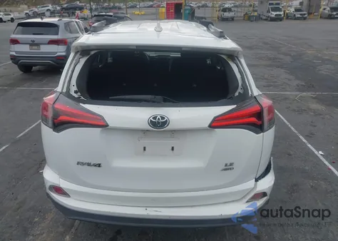 2017 Toyota Rav4 Le z USA, uszkodzony, nr VIN 2T3BFREV2HW659673